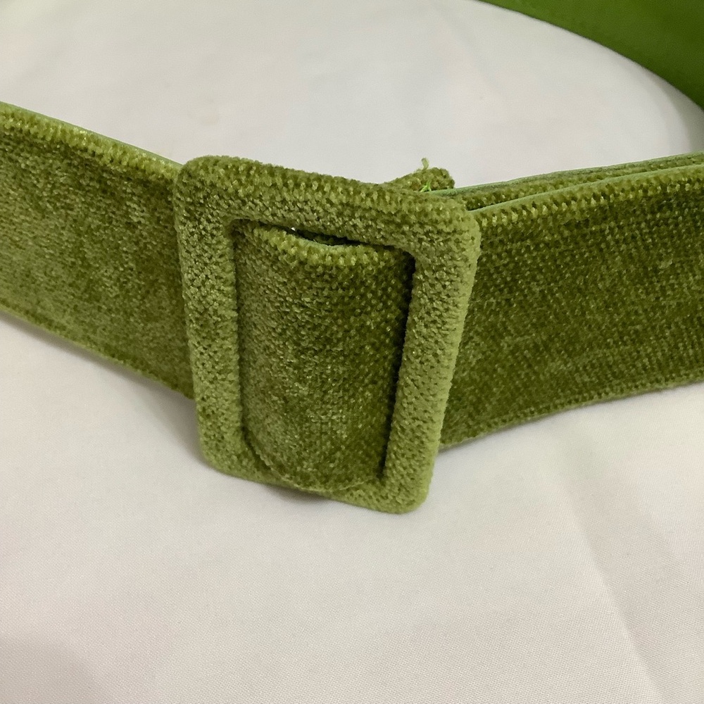 Green Velvet Belt - Picture 2 of 7